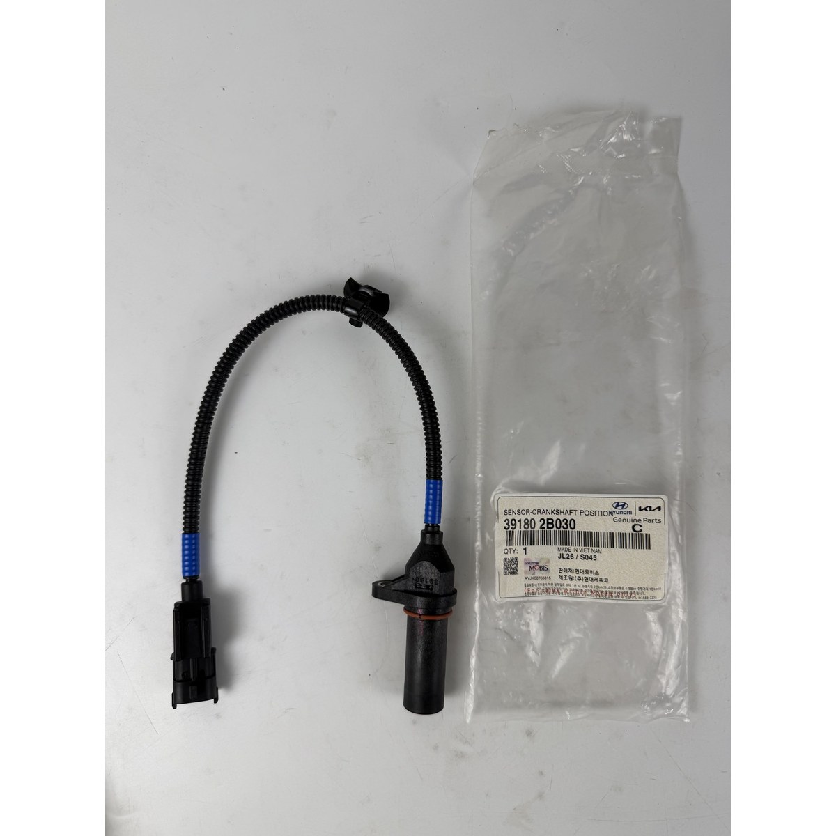 OE 39180-2B030 SENSOR-CRANKSHAFT POSITION for Hyundai / Kia — wholesale export from KingMay Auto Parts