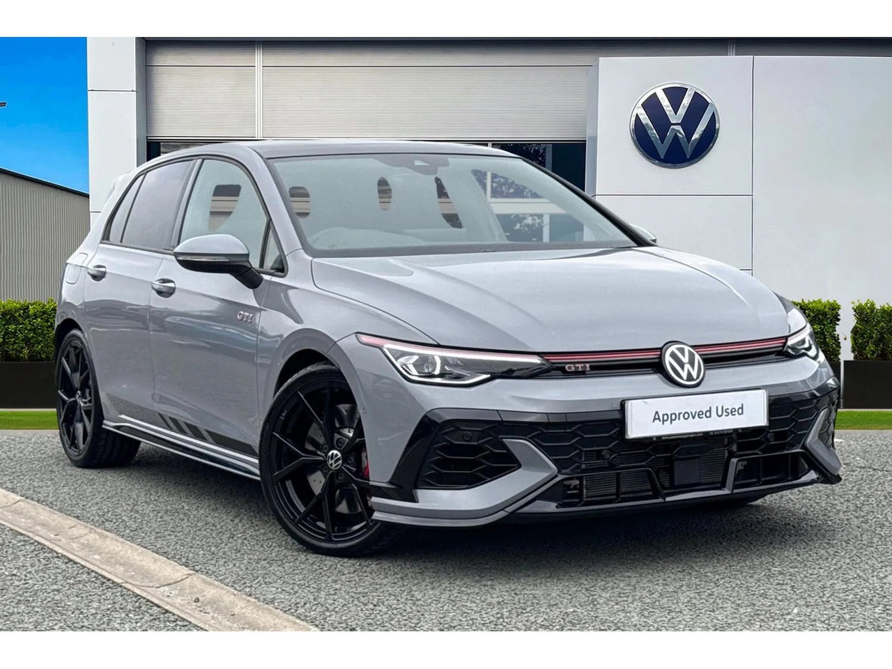 Volkswagen Golf 300TSI — World's Best-Selling Hatchback Made in China at $20,200